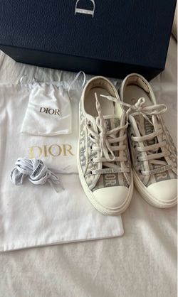 SIZE 37 1/2