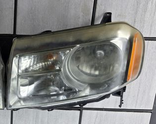 2012 - 2015 Honda Pilot Front Driver Side Headlight (OEM) (Genuine)