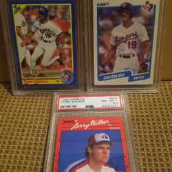 VINTAGE 1990 BASEBALL GRADED CARDS  JUAN GONZALEZ 
