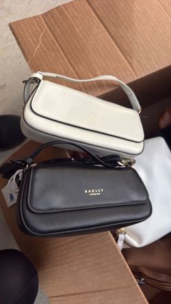 Bradley purse