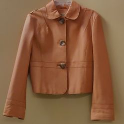 Wilson's Leather Crop Jacket
Size L 