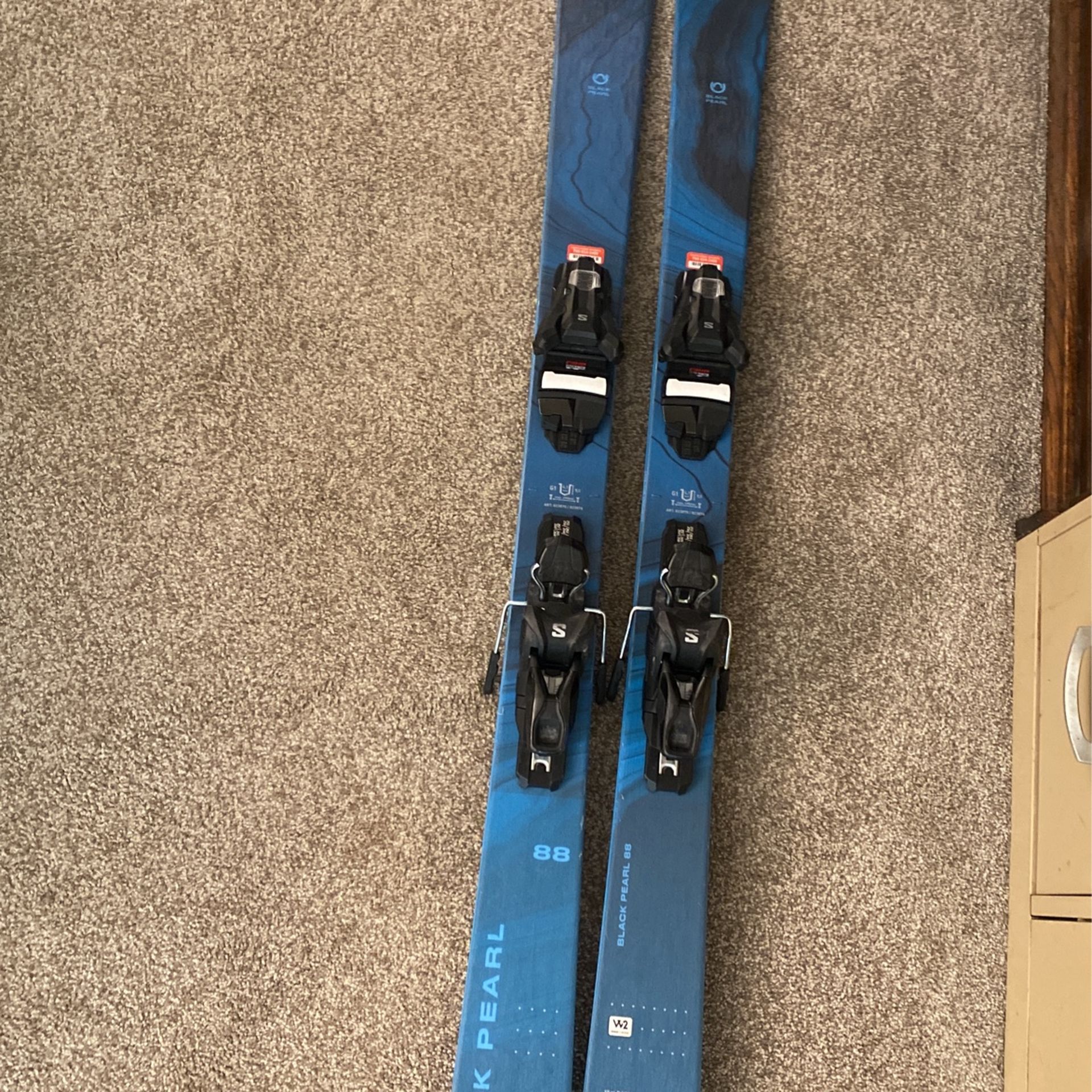 Blizzard Black Pearl 88 Women’s Skis 171 cm