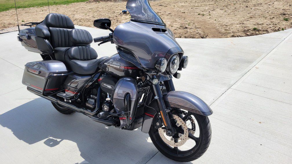 2020 Harley Davidson Limited CVO