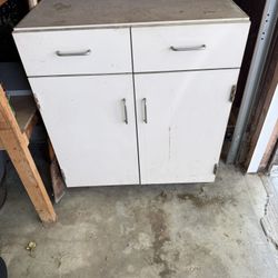 Free cabinet
