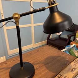 Black Metal Desk Lamp