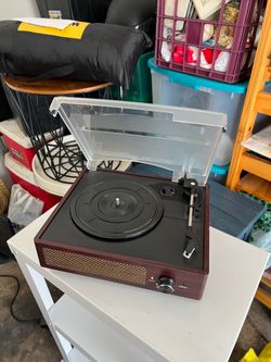 Vintage Style Record Player 7”