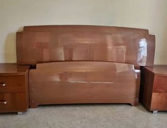 Italian Lacquered Queen Headboard, Footboard and 2 Nightstands
