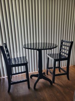 Counter Height Round 3 Pc Dining Set with Drop Leaf Leaf