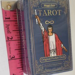 Tarot cards with book and cloth pouch 