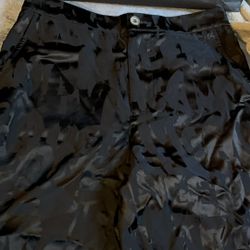 $920 Mens Alexander McQueen Logo Print Satin Shorts Black 46 US 30