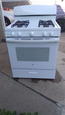 Hotpoint Gas stove for sale with delivery and installation
