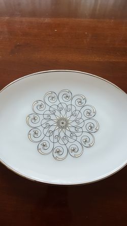 Vienna lace Anchor Hocking oval platter