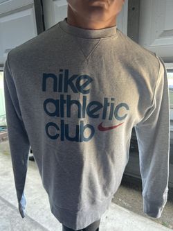 Nike Sweater
