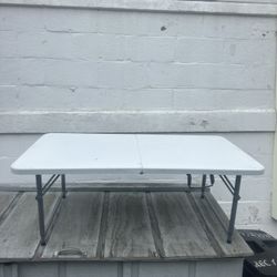 Folding Table
