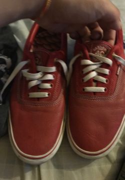 Max chaff special edition supreme vans low