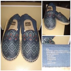 Cute flats size 6.5 by dolce vita