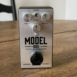 Tone Mob Model 001 Fuzz