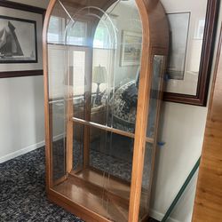China cabinet With Glass Shelves