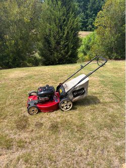 Toro Recycler 22” Self Propelled Lawn Mower