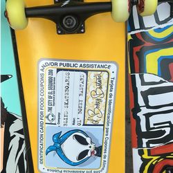Skateboard Yellow Blind 8:2 $65 Lightning Trucks 