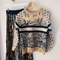 One Set Sweater And Long Skirt