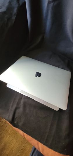 Apple Macbook Air, 13" 8Gb, 256Gb 