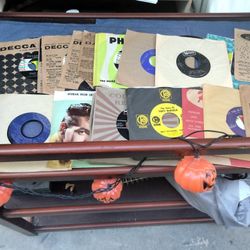 19 Vintage 45 Vinyls 