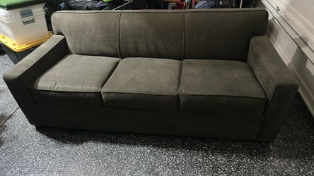 Couch sleeper sofa