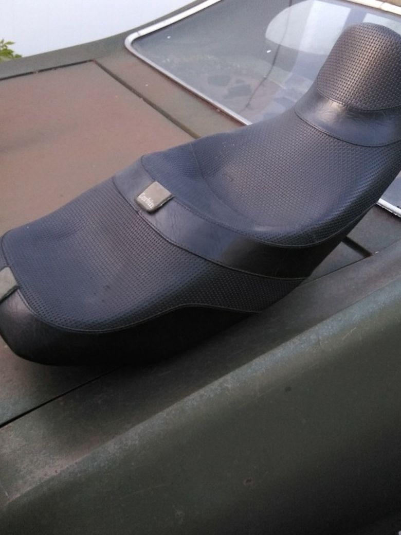 Mike Corbin Motorcycle Seat For BMW Road Cruiser/ Bagger.