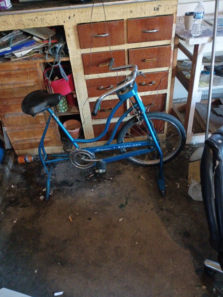 Schwinn Vintage Exercise Bike Burn 100 Calories In 3 Minutes