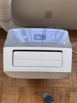 LG Portable Air Conditioner 10,000 BTU (LP1015WSR)