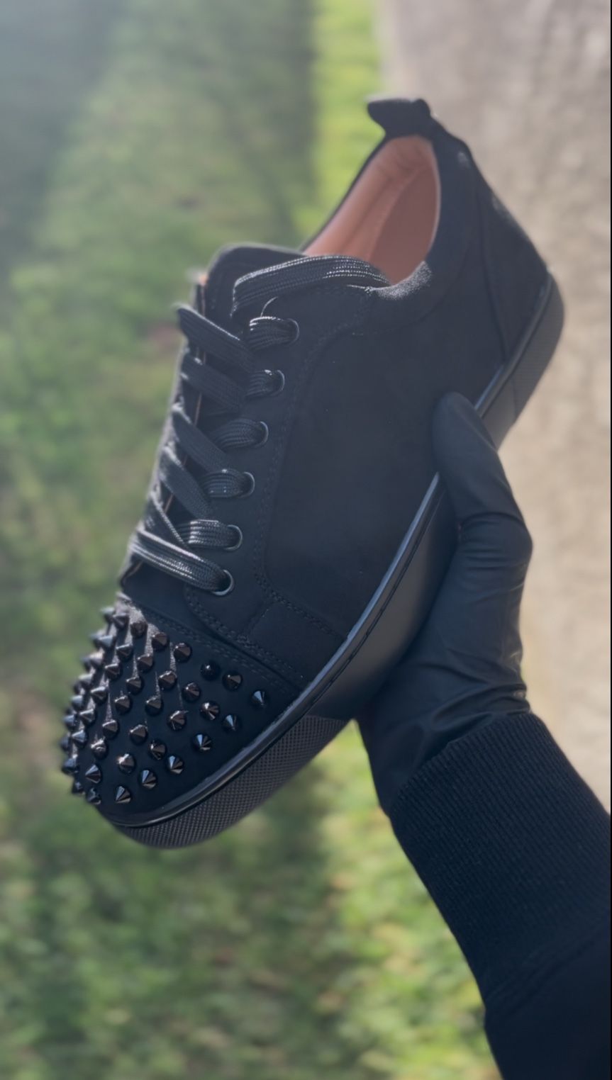 red bottoms size 41 