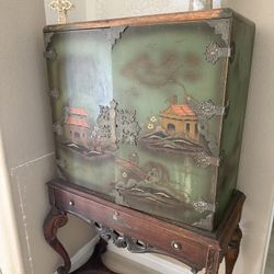 Chinoiserie Cabinet on Carved Stand 