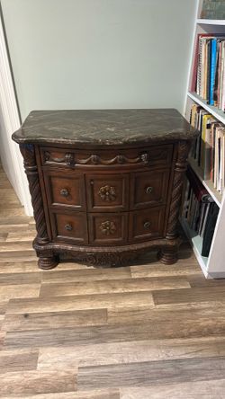 Luxury Nightstand Set