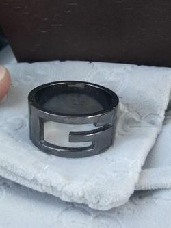 Men's Gucci Ring Retails $265
