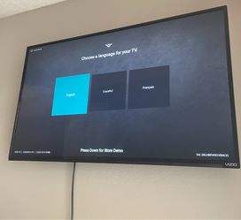 43” Vizio Smart TV + Remote with Wall Mount