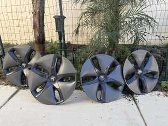 Hubcaps Tesla OEM