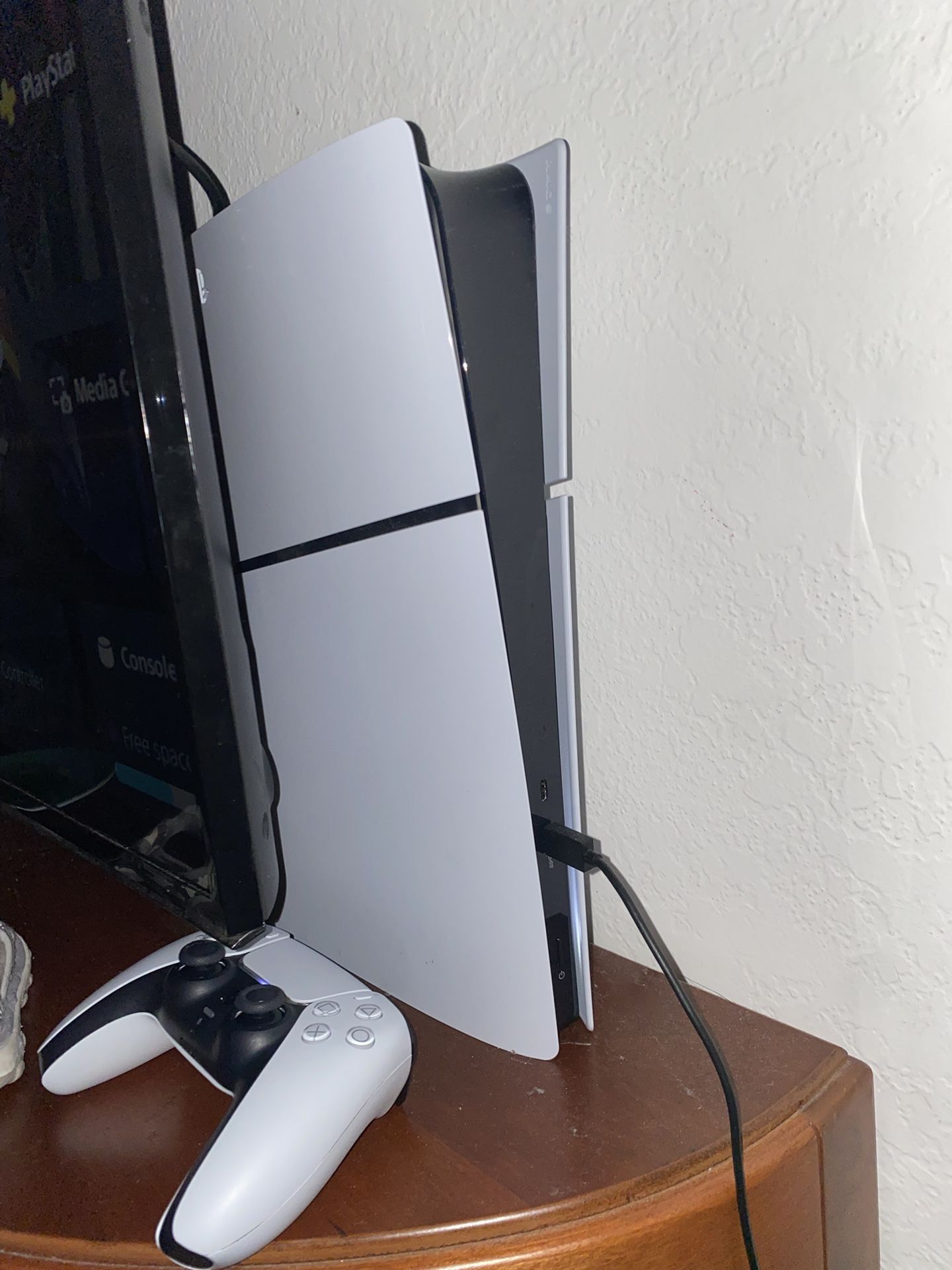 Ps5 With Ps Plus For A Year, And Kingdom Hearts 3 Included Included With Headset As Well