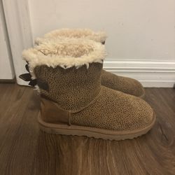 High Ugg Boots Size 8