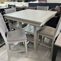 COUNTER HEIGHT DINING SET