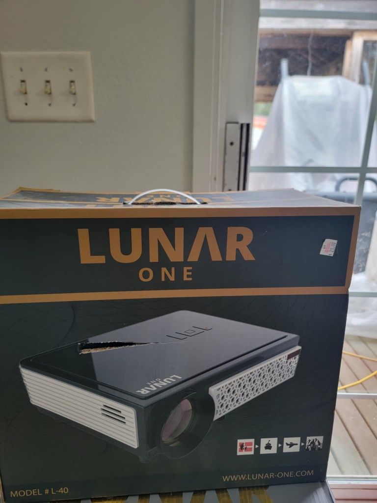 Lunar One Projector L-40 With image shows a 72" 3D HD Projector Screen with the model number L-H72.