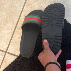 gucci slides