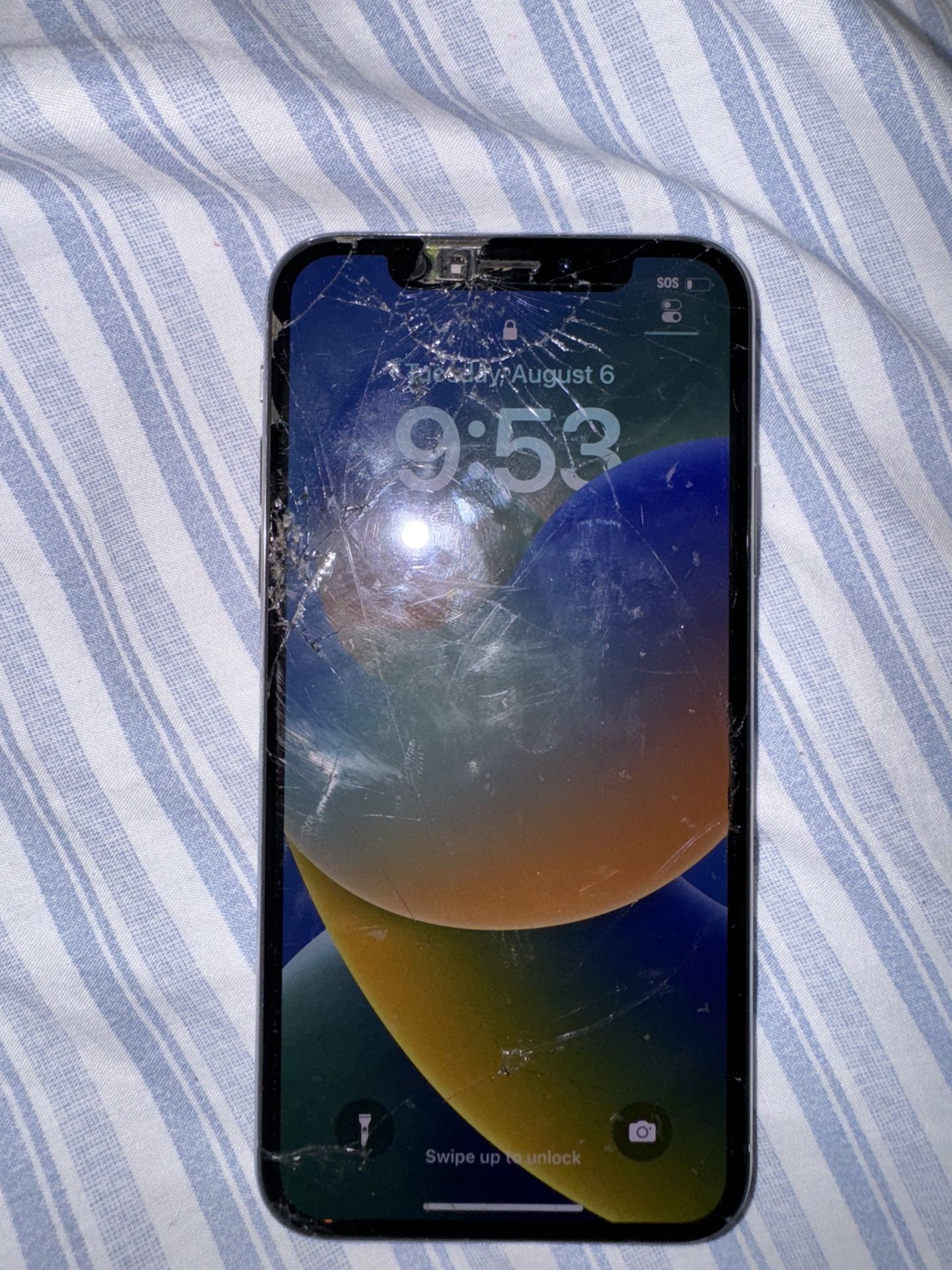 IPHONE X UNLOCKED 