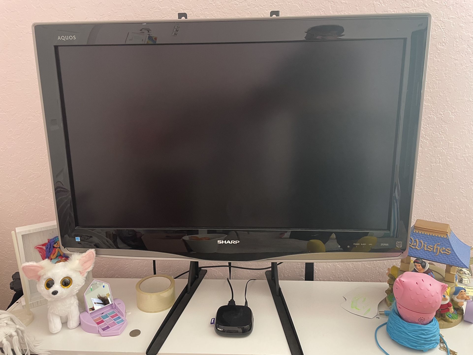 32 Inch Sharp TV and Stand