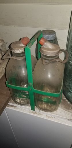 Glass milk bottles with Carrier