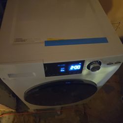 New All In One.. Washer/Dryer Combo 