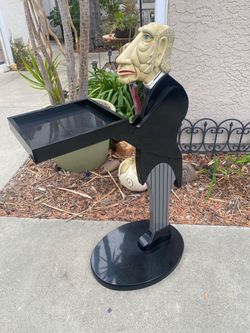 Vintage The Bombay Company "James the Butler" Serving Tray Statue - 33”