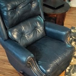 Recliner Chair 
