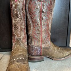 Ariat Women’s BOOTS 7.5B