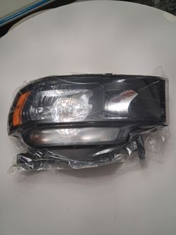 Headlights Assembly Compatible with Dodge Ram 2-2024,Headlamp Halogen Passenger Side Replacement CH 6AE（Black Bezel